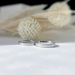 滋潤閃亮雙線戒指不鏽鋼配對結婚戒指結婚戒指刻有誕生石 第11張的照片