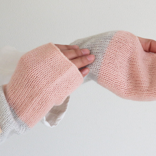 完成品】手元あったか ピュアカシミヤのハンドウォーマー 手袋・ミトン