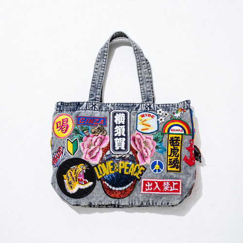 ハンドメイド レジ袋型 リメイクバッグ さえずる ビンテージ缶バッジ付き♡