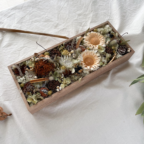 アンティークボックスの壁掛け(ボタニカル）ボックスフラワー