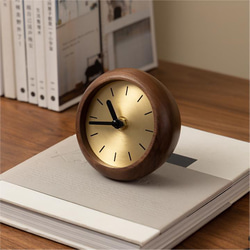 時計−タイプ1/真鍮 ウォールナット 無垢材 1枚目の画像