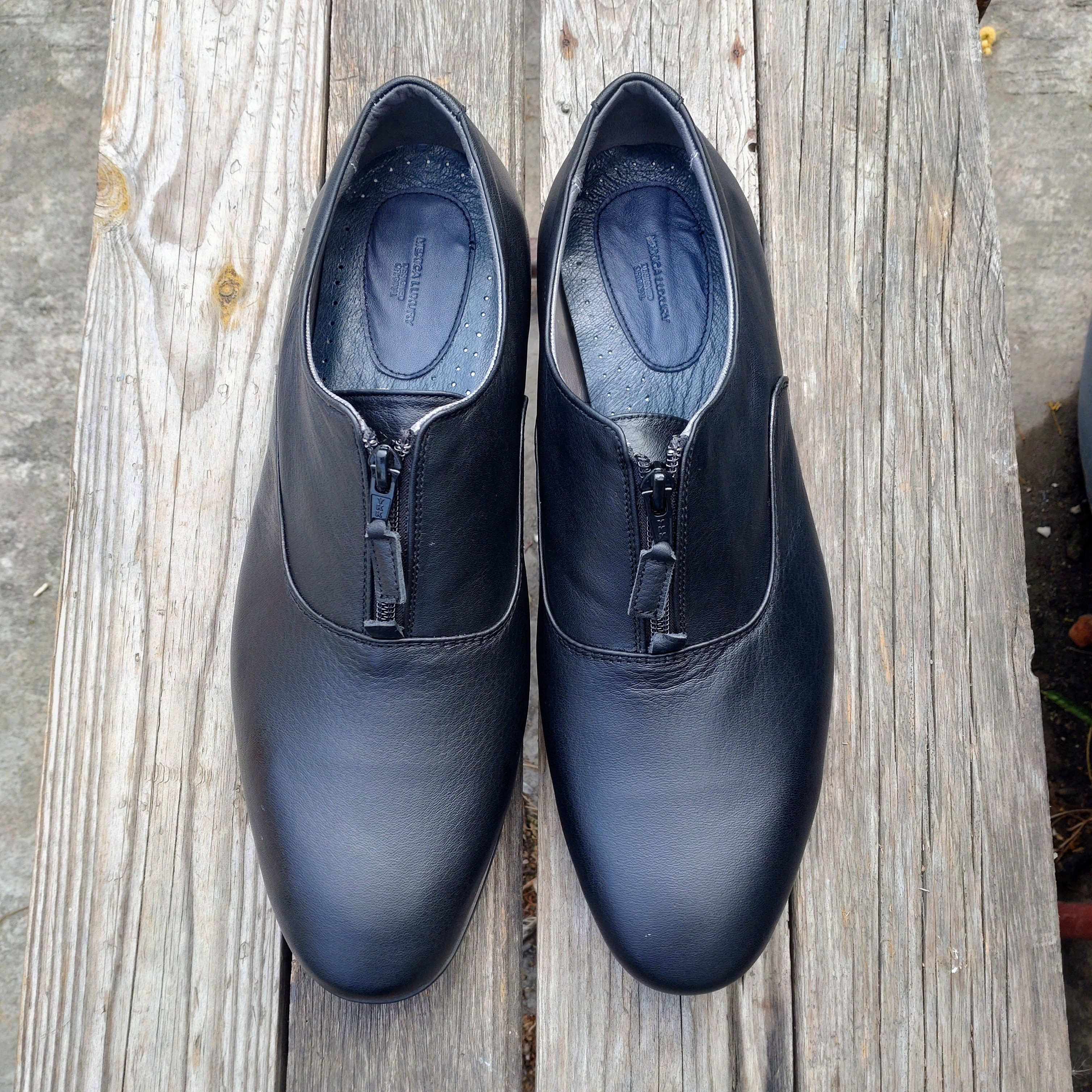 [ラグジュアリーレザー][完全受注生産モデル] 熟練職人が選んだ上級レザー☆プレーントゥ☆ブラック☆