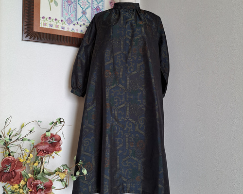 ☆ 着物リメイク/大島紬/一点もの/ラグランスリーブ/ハイネックワンピ