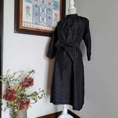 ☆ 着物リメイク/大島紬/一点もの/ラグランスリーブ/ハイネックワンピ