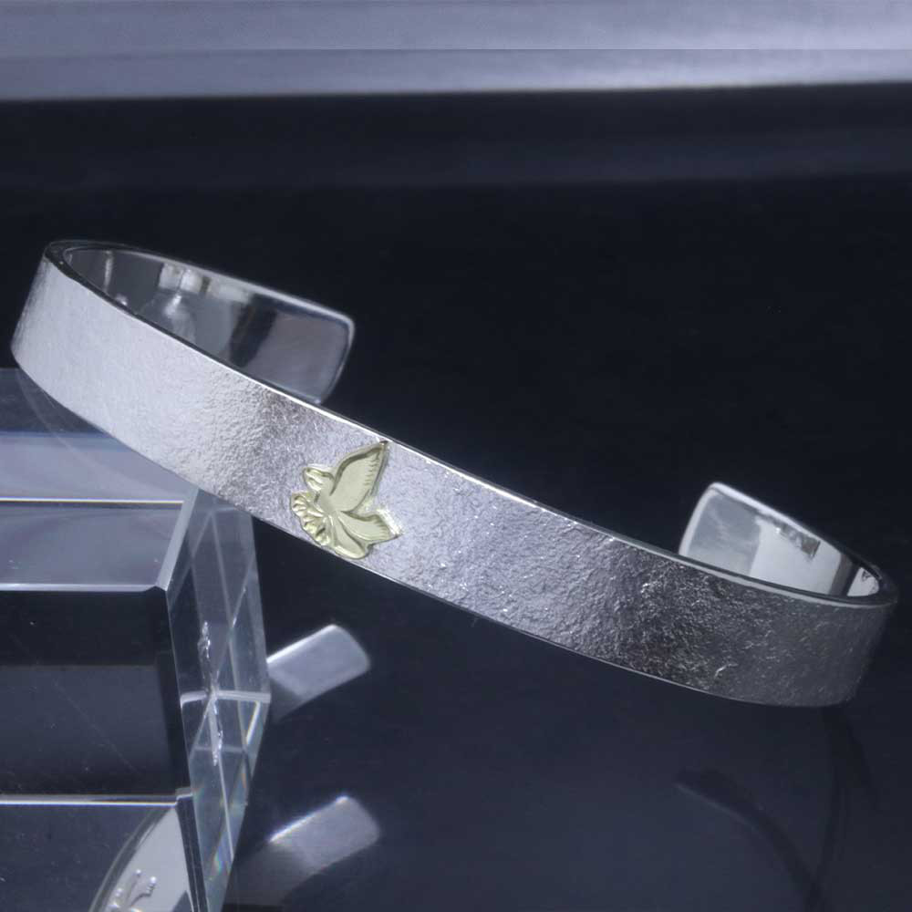 バングル メンズ : 双 八咫烏 平打ちバングル 8mm幅 ヤタガラス K18 ゴールド シルバー サイズS/M/L