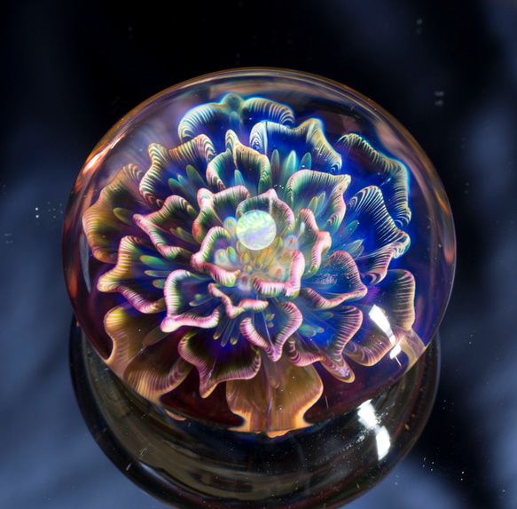 月の花 ボロシリケイトガラス ペーパーウェイト mfm9 月の花 ボロシリケイトガラス be