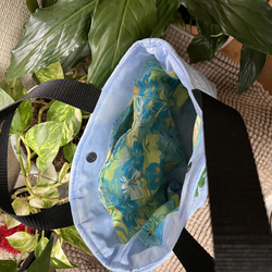 ハワイアンキルトバッグ　トートバッグ　　ヤシの木　パッチワーク 3枚目の画像