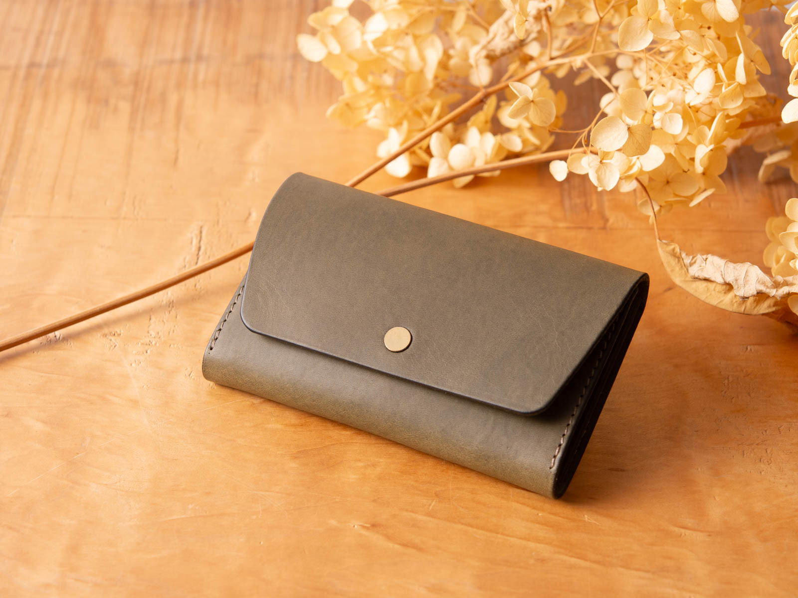 イタリアンレザーのシンプルな名刺入れ　Patan-card マチつき #エレファントグレー　入学祝い、就職祝いにも