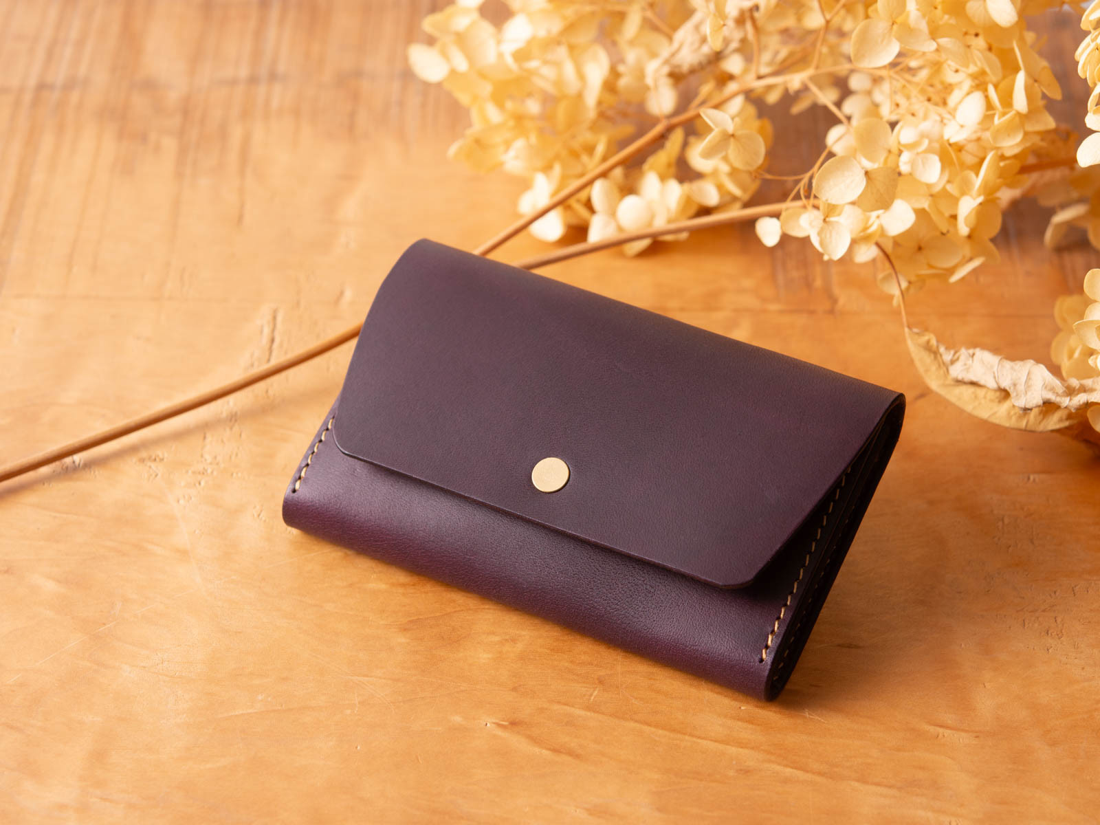 イタリアンレザーのシンプルな名刺入れ　Patan-card マチつき #エンジ　入学祝い、就職祝いにも