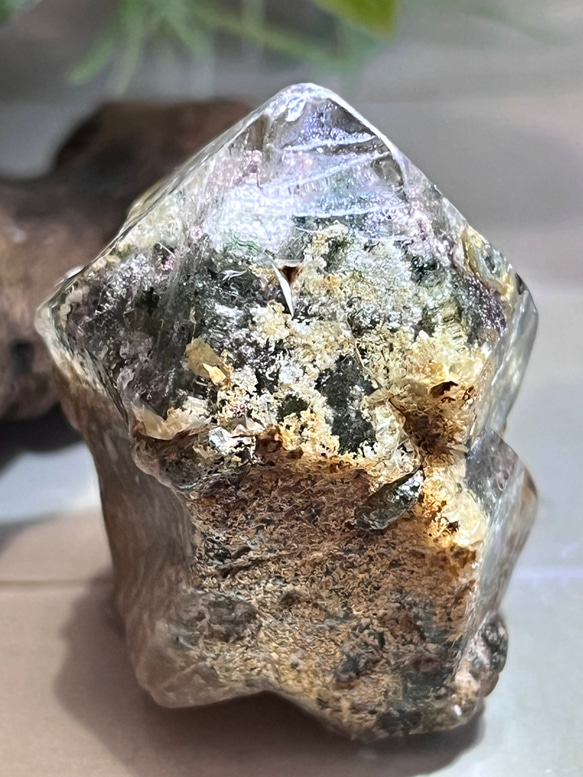 原生林のガーデンクォーツ✴︎　ポリッシュ　ポイント　苔入り水晶　クリスタル　原石 6枚目の画像