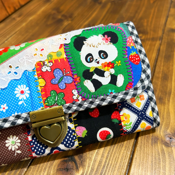 サ*ン様 昭和 レトロ レア生地 使用 長財布 どこで買ったの？と聞かれちゃうレトロカラフルなやりくり長財布 長