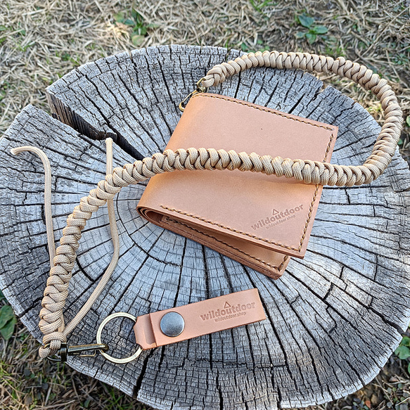 ウォレットロープ付き本革二つ折り財布 ヌメ革 Bi-fold wallet 1枚目の画像