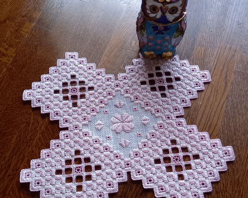 北欧ハーダンガー刺繍 テーブルファブリック ドイリー 桜 手刺繍 麻