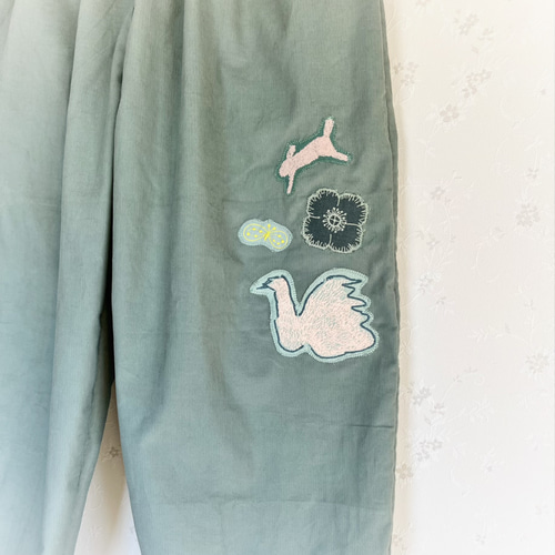 ミナペルホネン swan オリーブグリーン バルーンパンツ ゆるりパンツ 
