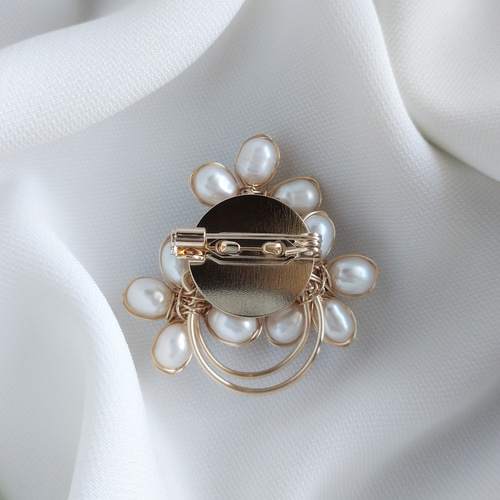 淡水パール 桜ブローチ（ホワイト）｜卒業式 入学式 フォーマル