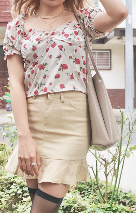 Stretch Mermaid Mini Skirt (beige) ミニスカート ベージュ 薄茶 ガーリー