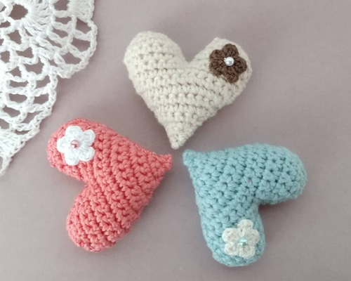 ぷっくり可愛い❤️ハートの編みぐるみ＊ピンク・水色・ベージュ＊3個