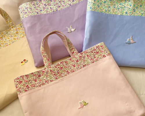 専用ページ【名入れ刺繍可】レッスンバッグ お名前刺繍できます！車の刺繍のレッスンバックとシューズケース