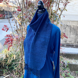 2320 手織り　ストール　藍染　藍染め　草木染め　手織　さをり織り　さをり織　機織り　ナチュラル 8枚目の画像