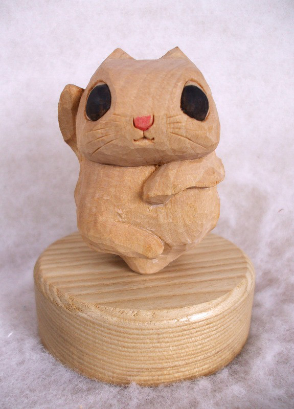 ♪シェー！するモモンガ♪