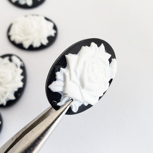 8個 カメオ カボション バラ 薔薇 花 デコパーツ 貼り付け ゴシック