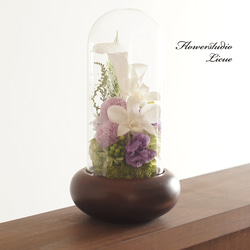【仏花】木製ガラスドーム入り仏花　大（白紫）デンファレ白　全てプリザーブドフラワーを使用しています。 1枚目の画像