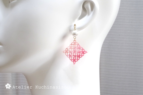 方形圖案梭織蕾絲棉質珍珠耳環&lt;櫻花&gt; 第5張的照片