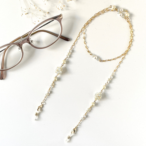 パール・ガラスビーズ＊エレガントなメガネチェーン／グラスコード