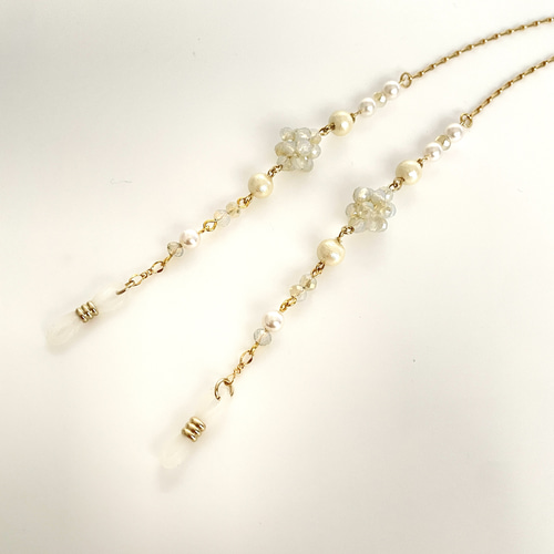 パール・ガラスビーズ＊エレガントなメガネチェーン／グラスコード