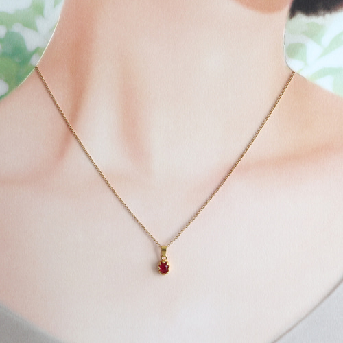 ✿SALE✿silver925 ルビー クラウン ネックレスチャーム(6×4mm) 18KGP  