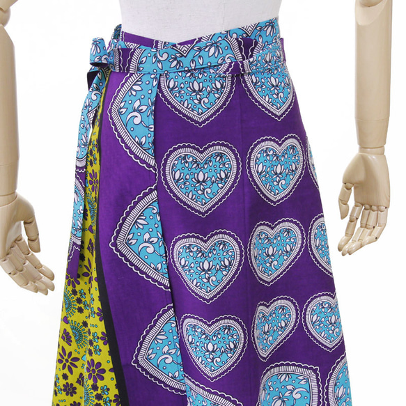 カンガの巻きスカート｜アフリカ布スカート ロングスカート アフリカンプリント 【一点モノ】大島紬 着物リメイク ギャザー スカート & スヌード 〜 四季 で心地良い 上質 絹 100% 〜 IQ1663877052(12870円)