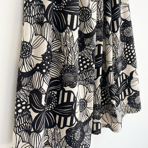 ♦︎特集掲載♦︎1番人気！ノルディックフラワー 綿麻ギャザースカート