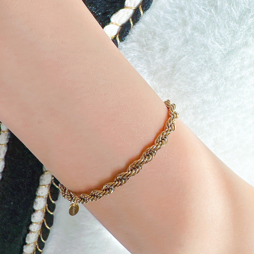 18K ツイストチェーン ブレスレット つけっぱなしOK♡/kyanzyツイストチェーンブレスレット/316L/18K