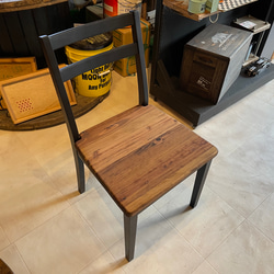在庫あり　即納　Ok  Hotaru 椅子　チェアー　キッチン　リビング　ダーク　ブラック　家具　天然木　無垢材 8枚目の画像