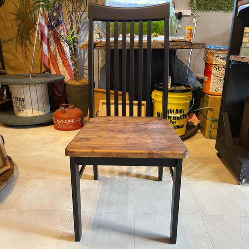 在庫あり 椅子　スツール　キッチン　リビング　ダーク　ブラック　パイン材　天然木 在庫あり 椅子 スツール キッチン リビング ダーク ブラック パイン材