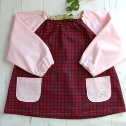 サイズ選べる♪スモック ファミリア風チェック（赤）×ベビーピンク 首