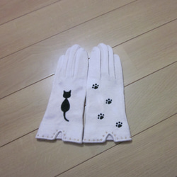 猫さん手袋　黒猫 1枚目の画像