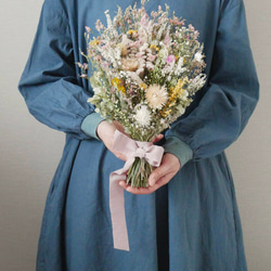 季節のスワッグ春。北海道ガーデンからの贈り物　ドライフラワースワッグ桜と菜の花カラー 7枚目の画像