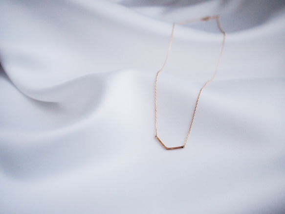 送料無料 【K18YG】星の線　V字ネックレス / 槌目 / mini  ゴールド K18　gold 18金 12枚目の画像