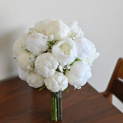 胡蝶蘭とスイートピーのフープブーケ ウエディングブーケ ブートニア