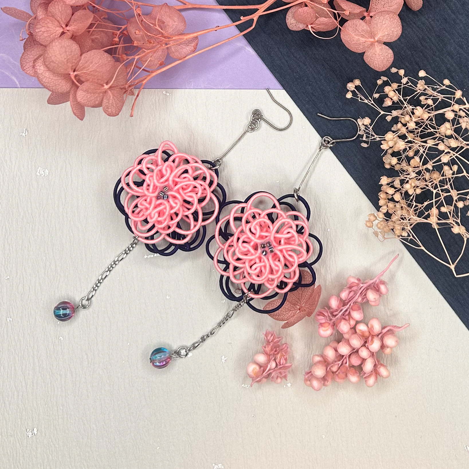 水引ピアス】かけ結びツートーン【ベージュ×グリーン】 ピアス（フック