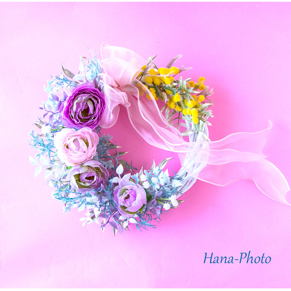 母の日にも！　春のミモザとピンクのラナンキュラスのリース　白リース台：20㎝　　  (63) 10枚目の画像