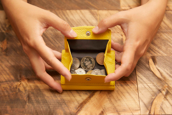 《限定ポイント7倍》15回目再販売 全10色 三つ折り財布 本革 ミニ財布 セカンド財布 小銭入れ ギフト サコッシュ 10枚目の画像