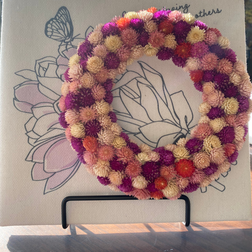 カラフルな千日紅のドライフラワーリース ドライフラワー 七色の花