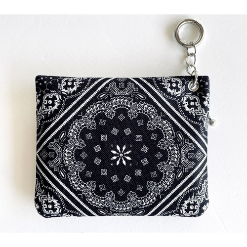 外付けポーチ／キーホルダーポーチ【バンダナ柄】バッグやストラップに