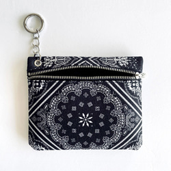 外付けポーチ／キーホルダーポーチ【バンダナ柄】バッグやストラップに