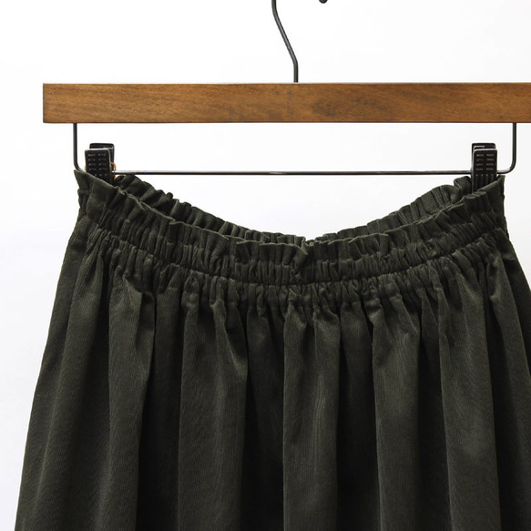 【即納】コーデュロイ ギャザースカート（ダークカーキ）カーキ アースカラー 6枚目の画像