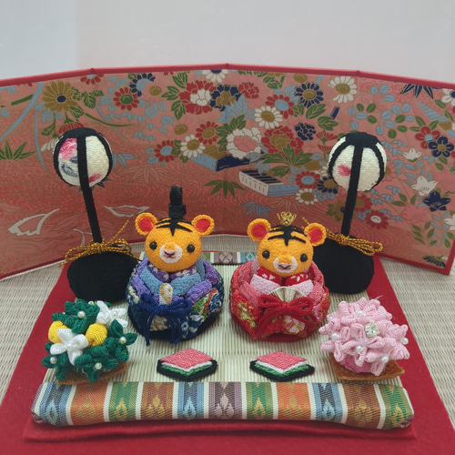 ちりめん細工　雛人形　9点セット（台は付属しておりません） ちりめん細工 雛人形 9点セット（台は付属しておりません） ちりめん