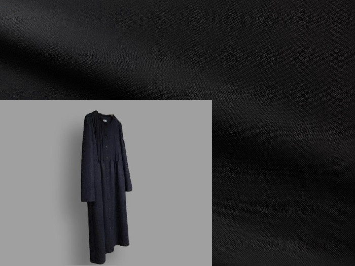 ～Series裏なしワンピース…伊製黒ポリウレタン微混紡ウール～