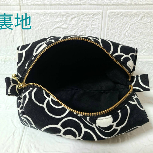 キャラメルファスナーポーチ コスメポーチ ハンドメイド カメリア柄